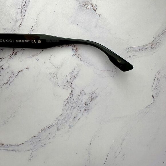 Gucci Black Sunglasses Oversized Aviator Mask Shield Gold Metal Logo Authentic - Picture 9 of 16